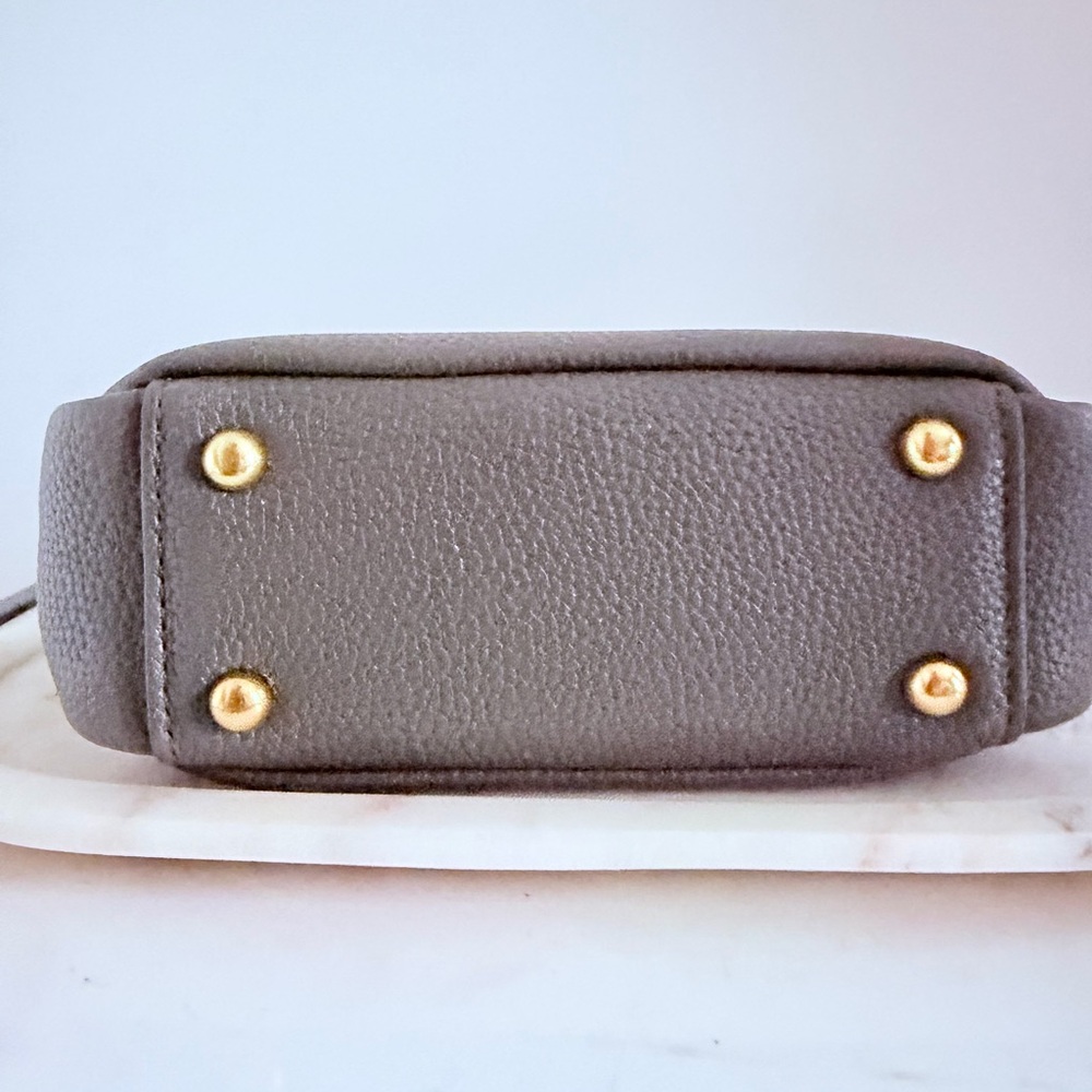 Glamaholic Olive Green Mini Pebble Flap Bag - Picture 3 of 4